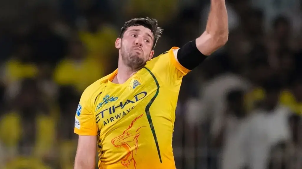 IPL 2026: Jamie Overton, CSK's Star Bowler, has a Twin Brother who Plays for Sunrisers