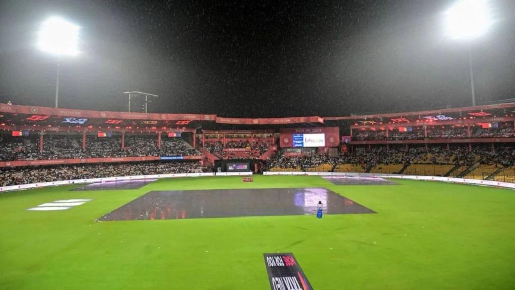 RCB vs CSK Pitch Report and Weather Forecast: Match 11, IPL 2026